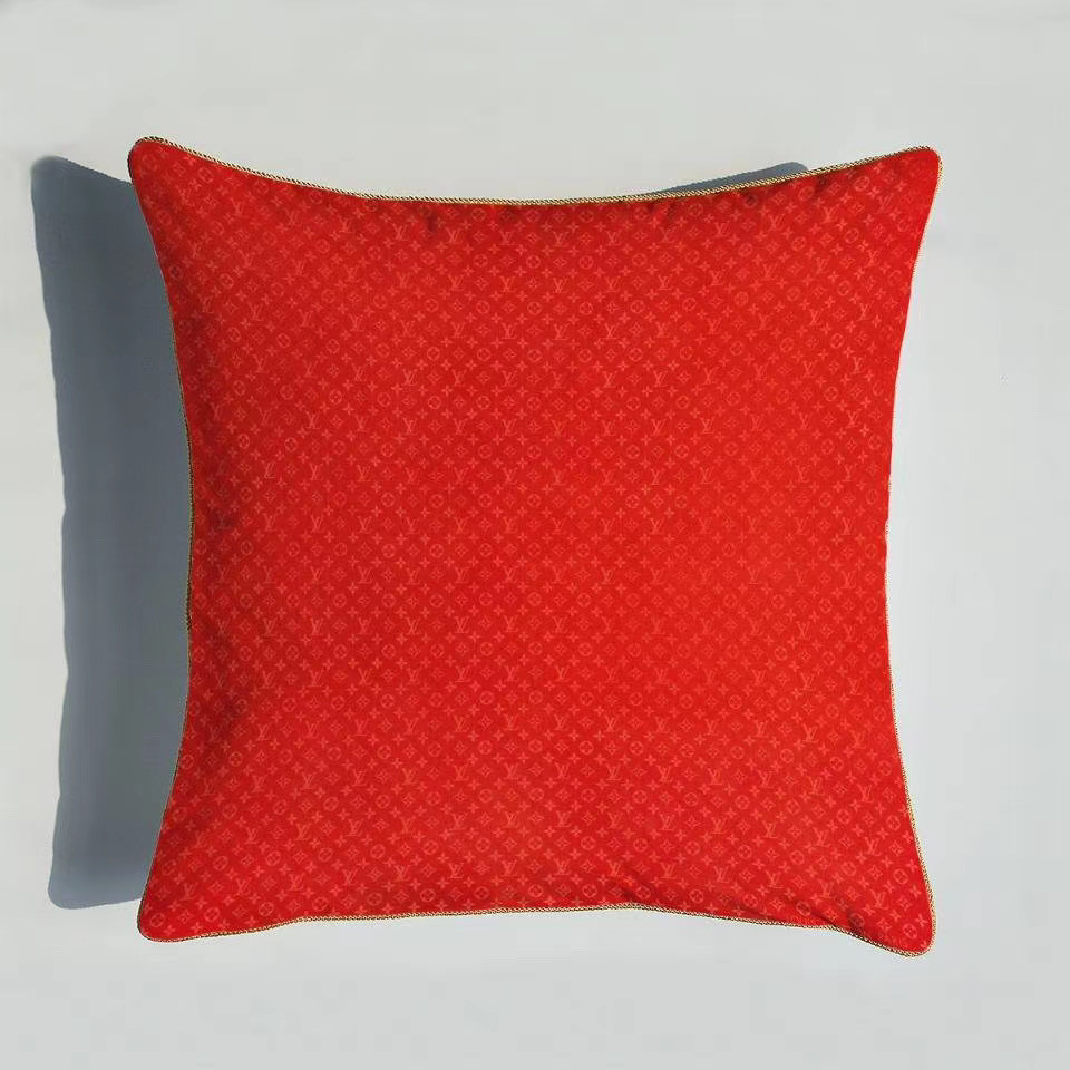 hotel decorative pillows