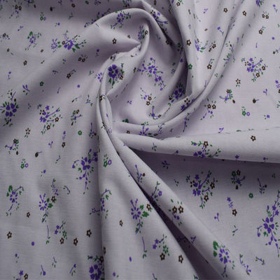 105 gsm 100% Polyester Cotton Fabrics Printed Soft Feeling